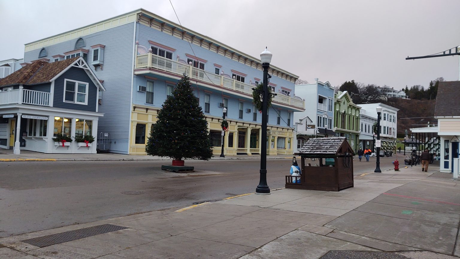 Mackinac Island Christmas Tree Lighting The Restless Viking